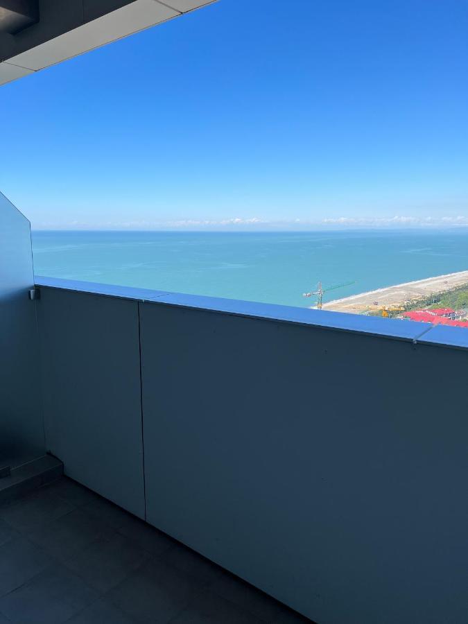 Apartments In Alliance Batumi Zewnętrze zdjęcie
