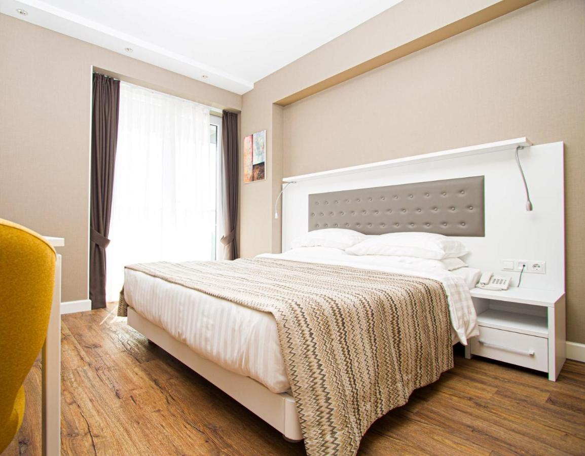 Apartments In Alliance Batumi Zewnętrze zdjęcie